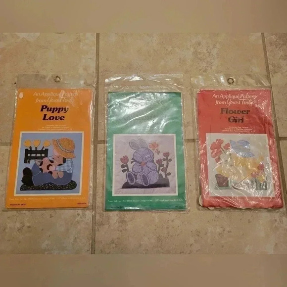 Vintage Applique Patterns Puppy Love Flower Girl Quilts - Picture 1 of 5